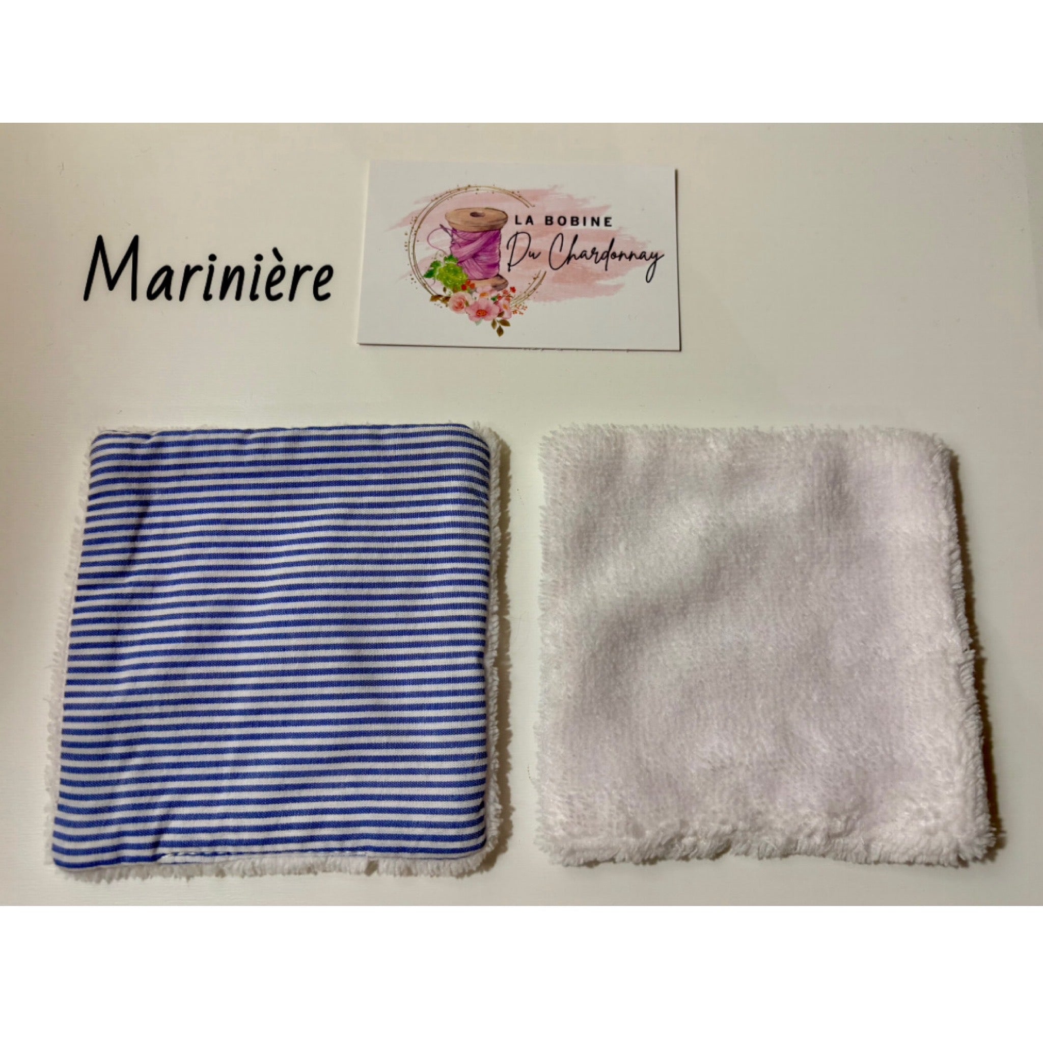 Lingettes démaquillantes thème géométrique